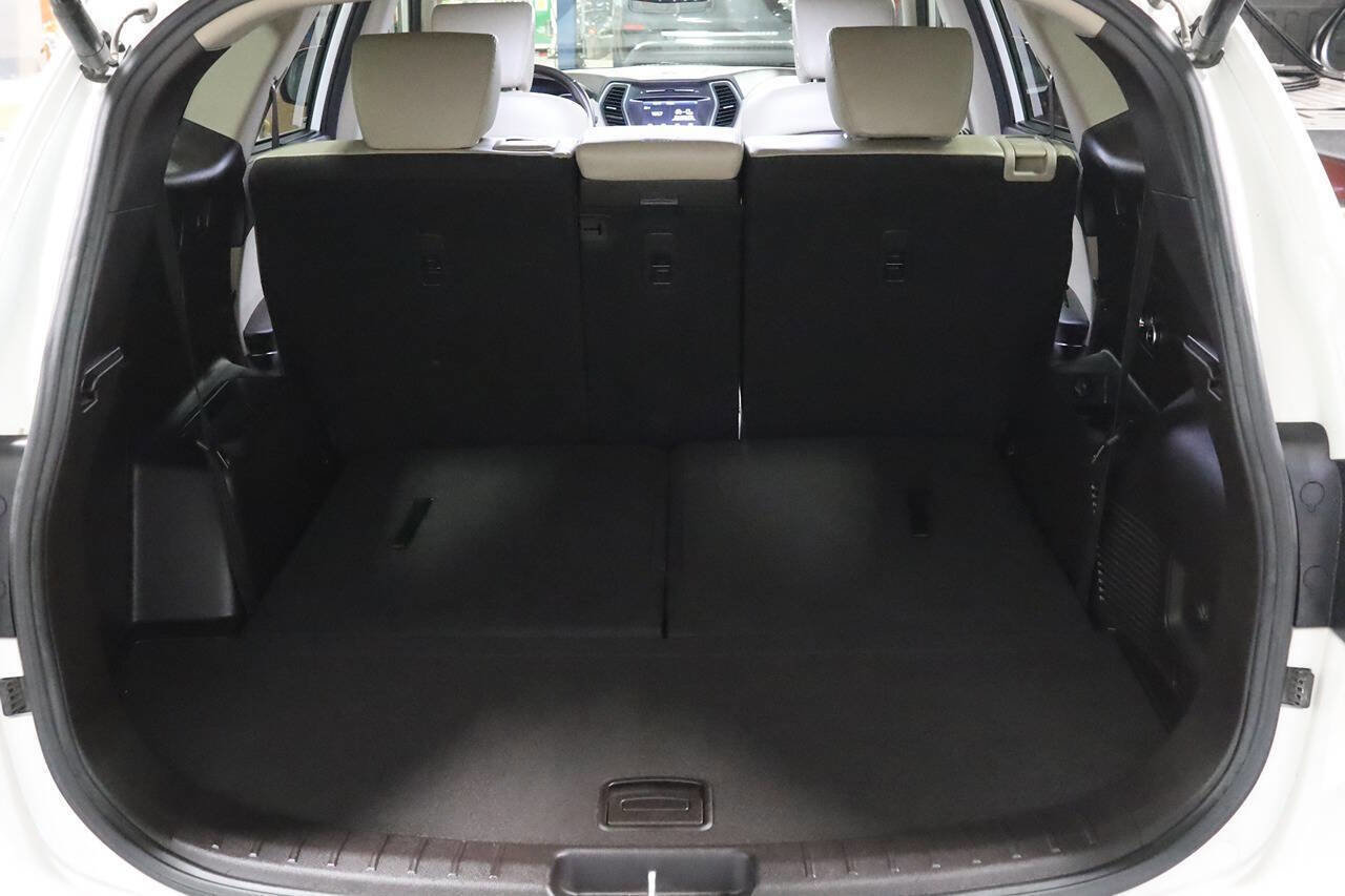 Used 2019 Hyundai Santa Fe XL SE w/ SE Premium Package 02 image 24