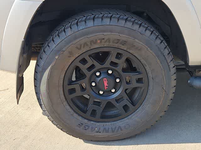Used 2023 Toyota 4Runner SR5 Premium w/ Moonroof Package RWD image 13