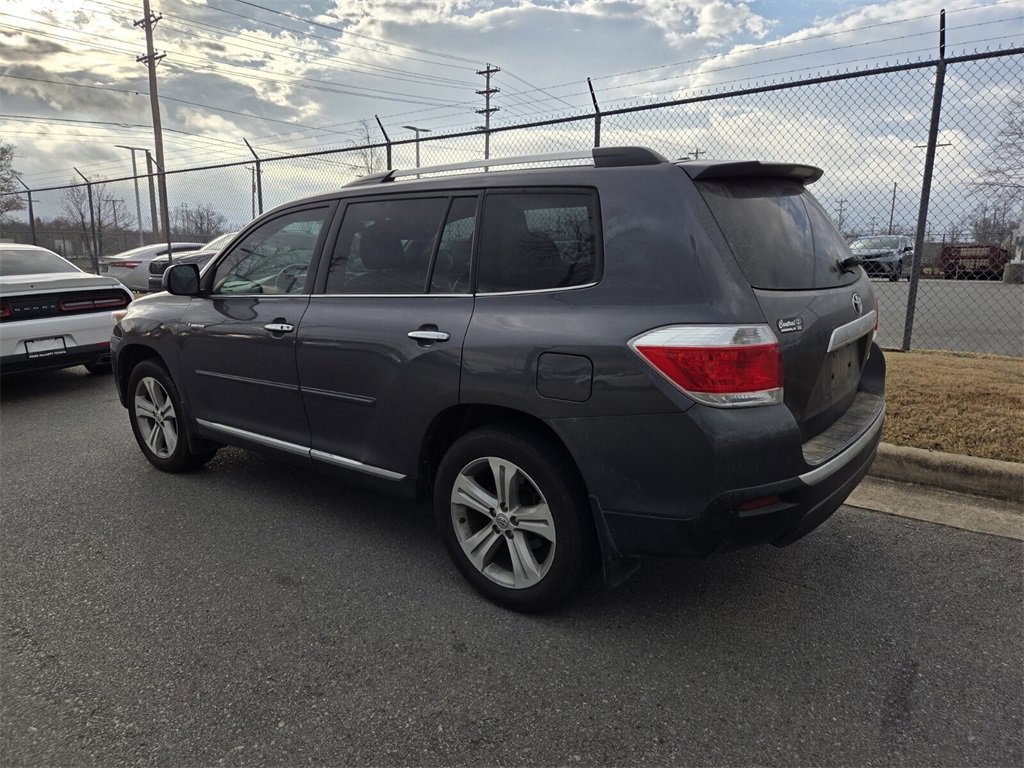 Used 2013 Toyota Highlander Limited image 3