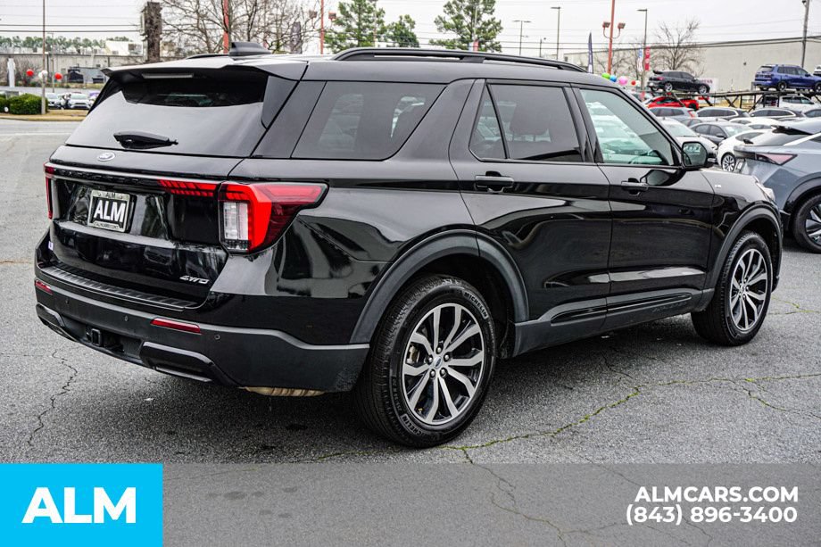 Used 2025 Ford Explorer ST-Line AWD/4WD image 5