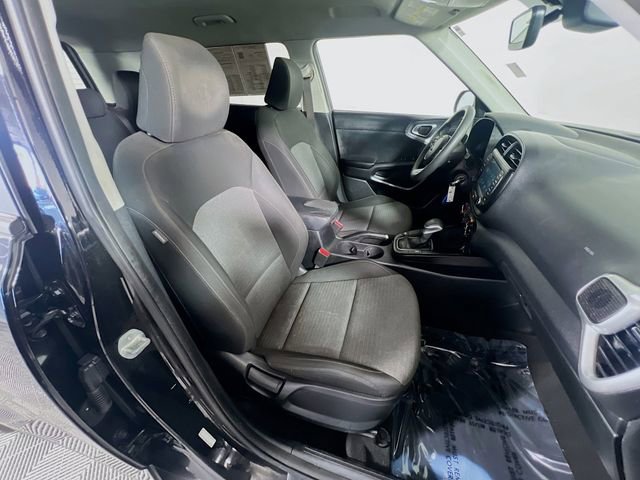 Used 2021 Kia Soul S image 29