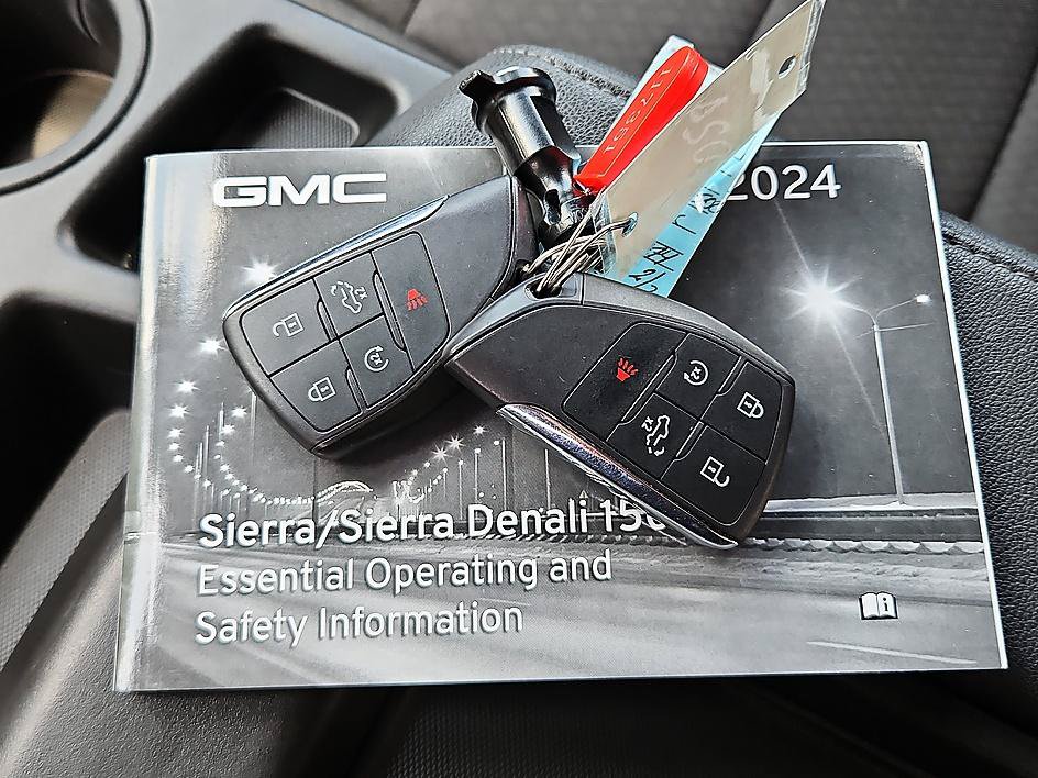 Used 2024 GMC Sierra 1500 Elevation AWD/4WD image 27