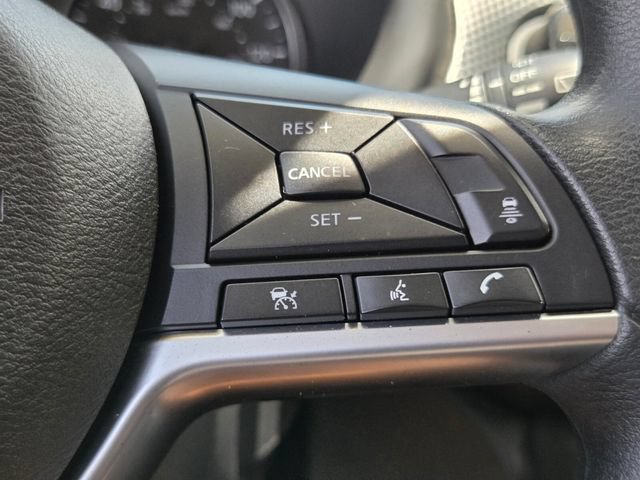 Used 2024 Nissan Kicks SV FWD image 31