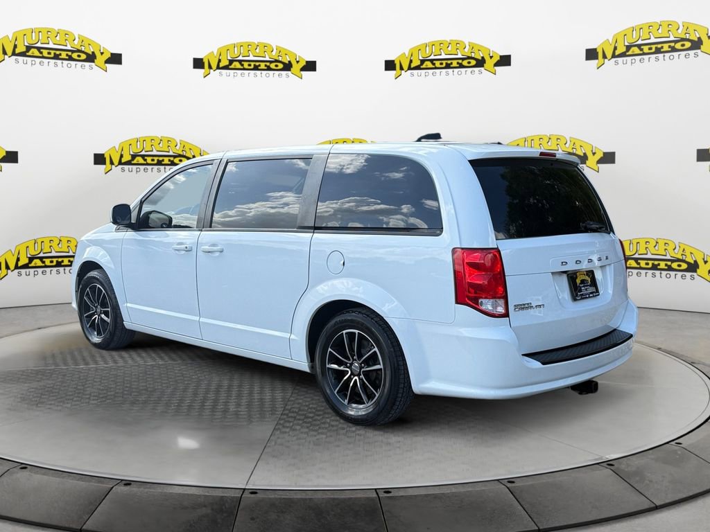 Used 2019 Dodge Grand Caravan SE image 3