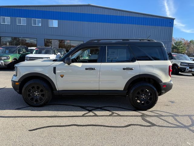 Used 2025 Ford Bronco Sport Badlands image 2