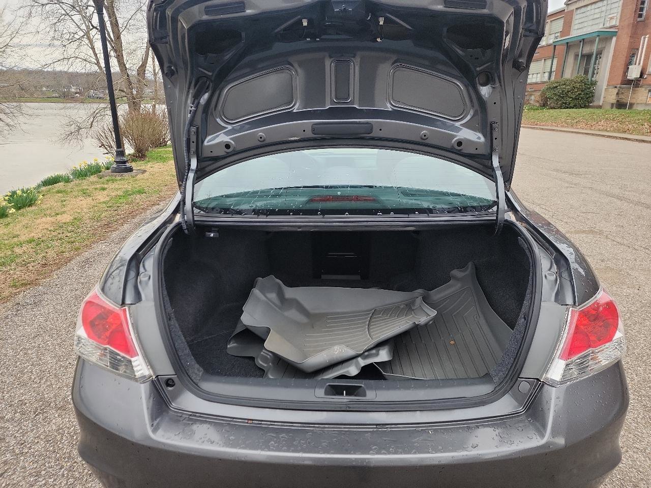 Used 2009 Honda Accord LX image 10
