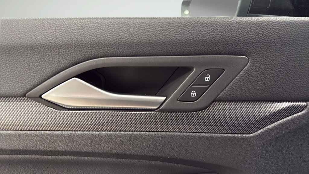 New 2026 Volkswagen Golf 2.0T image 16