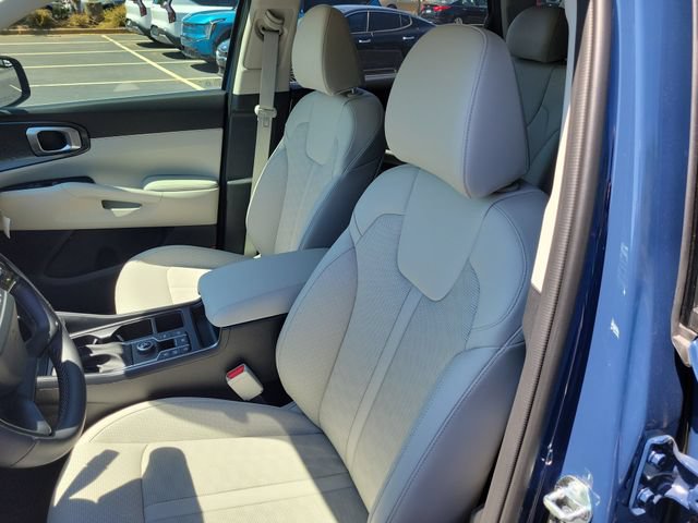 New 2026 Kia Sorento S w/ S Panoramic Sunroof Package FWD image 14