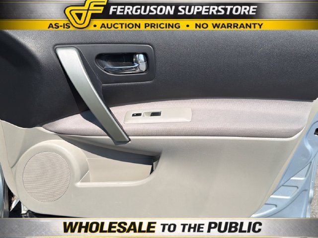 Used 2013 Nissan Rogue S w/ Special Edition Pkg FWD image 23