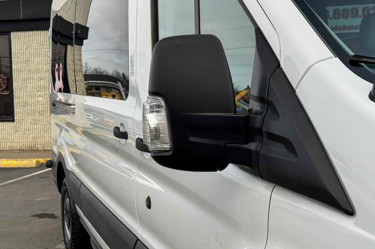 Used 2016 Ford Transit 250 148 Medium Roof image 22