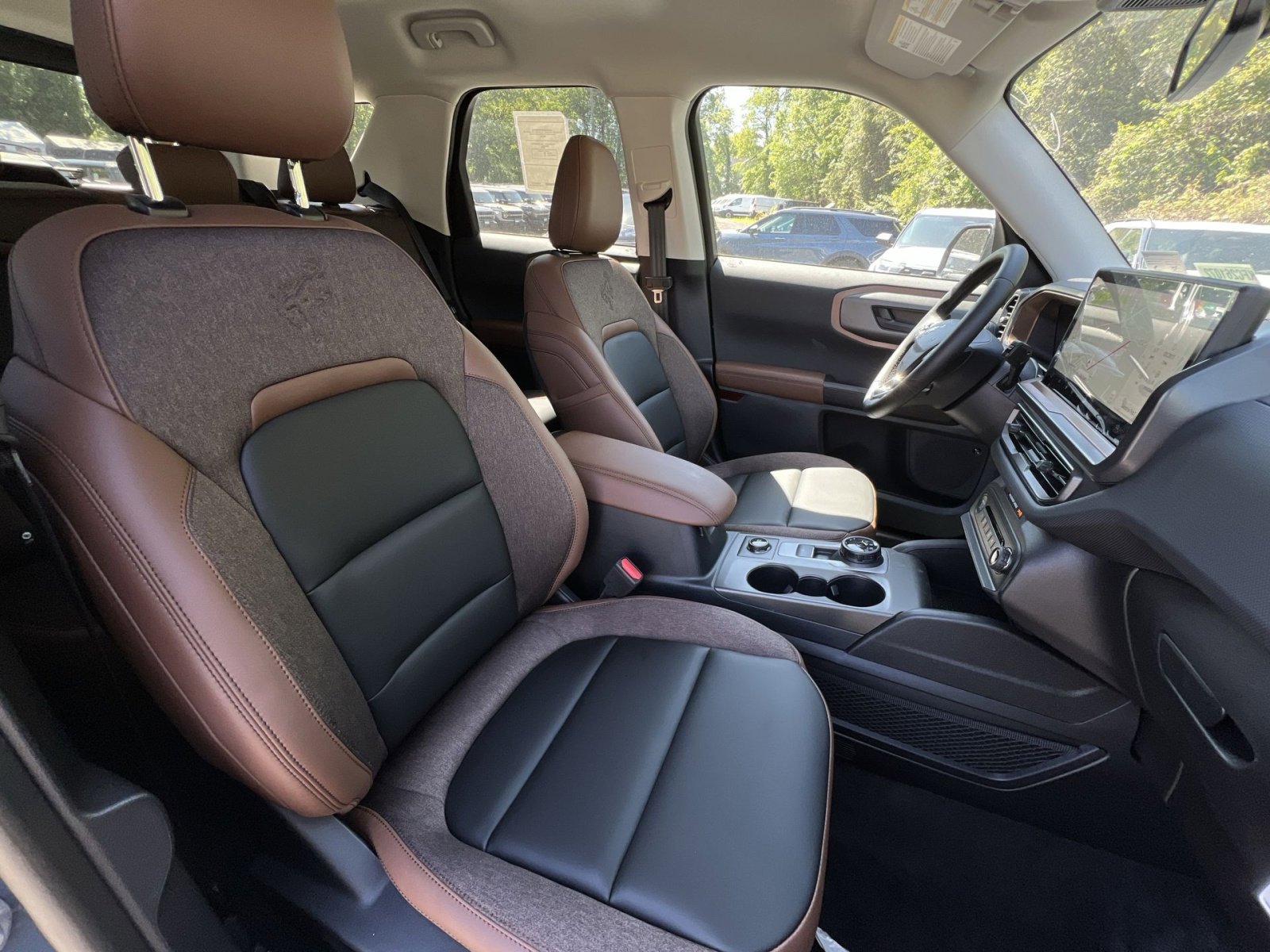 New 2026 Ford Bronco Sport Outer Banks w/ Outer Banks Tech Package+ AWD/4WD image 26