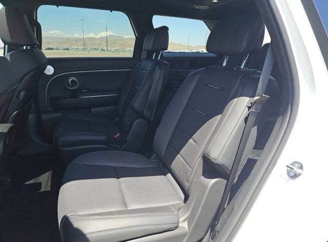 Used 2026 Hyundai Palisade Calligraphy FWD image 17