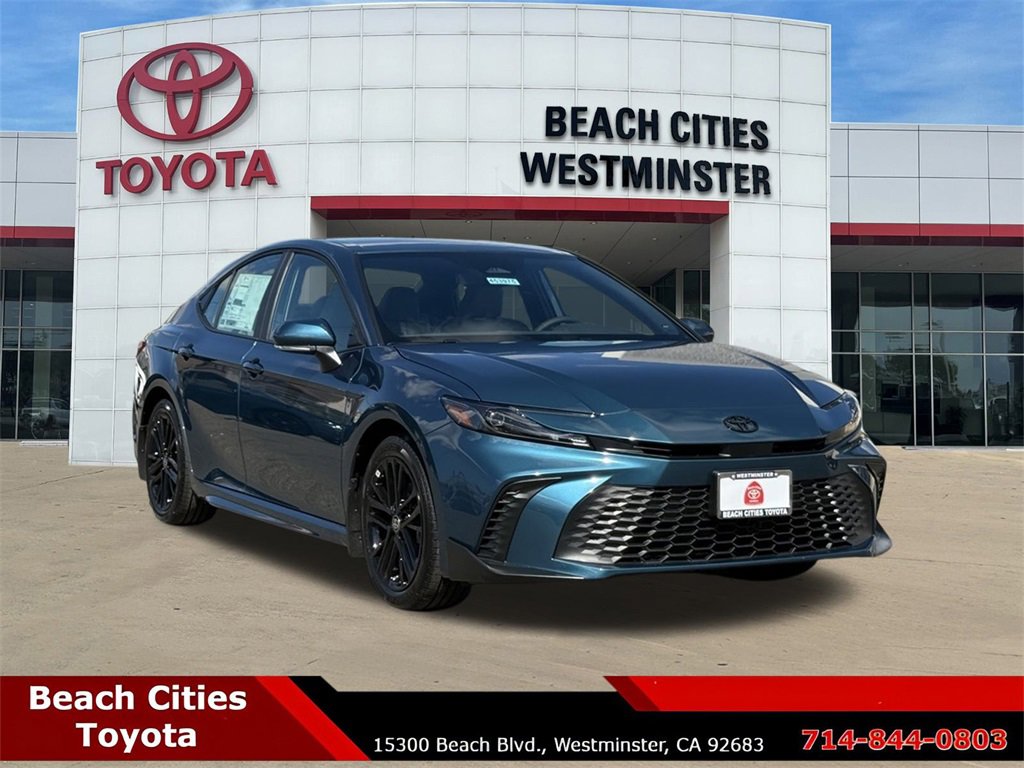 New 2026 Toyota Camry SE image 2