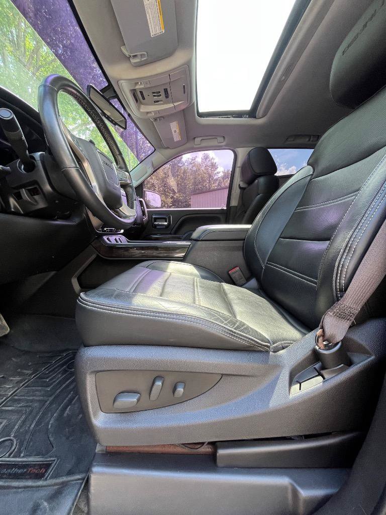 Used 2015 GMC Sierra 1500 Denali AWD/4WD image 19
