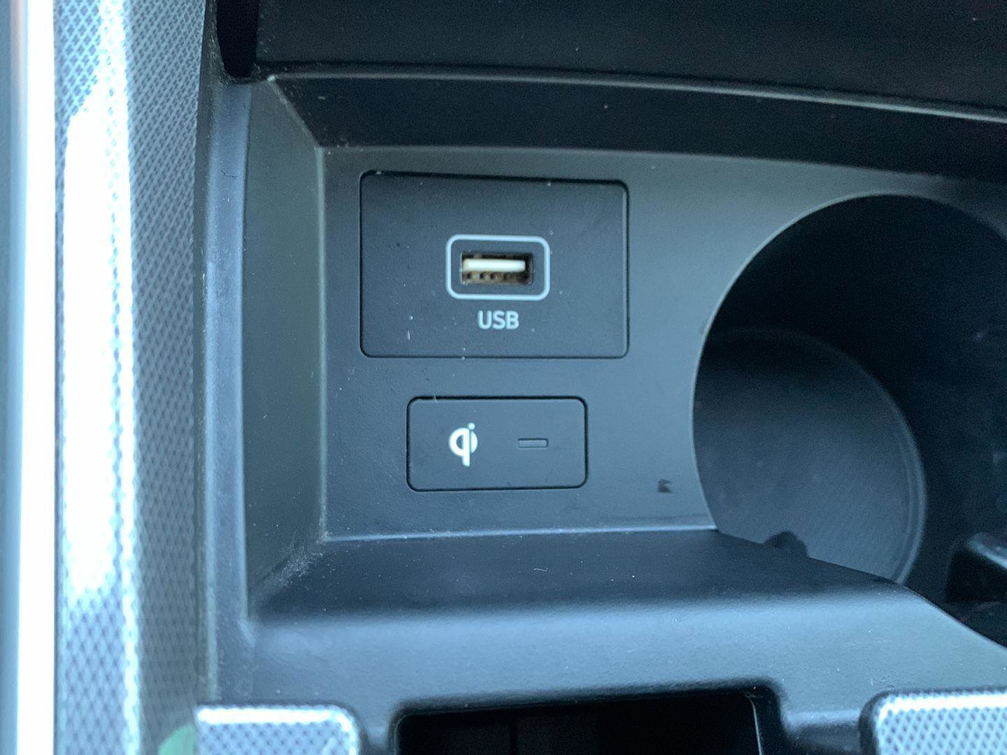 Used 2022 Hyundai Santa Fe Calligraphy image 14