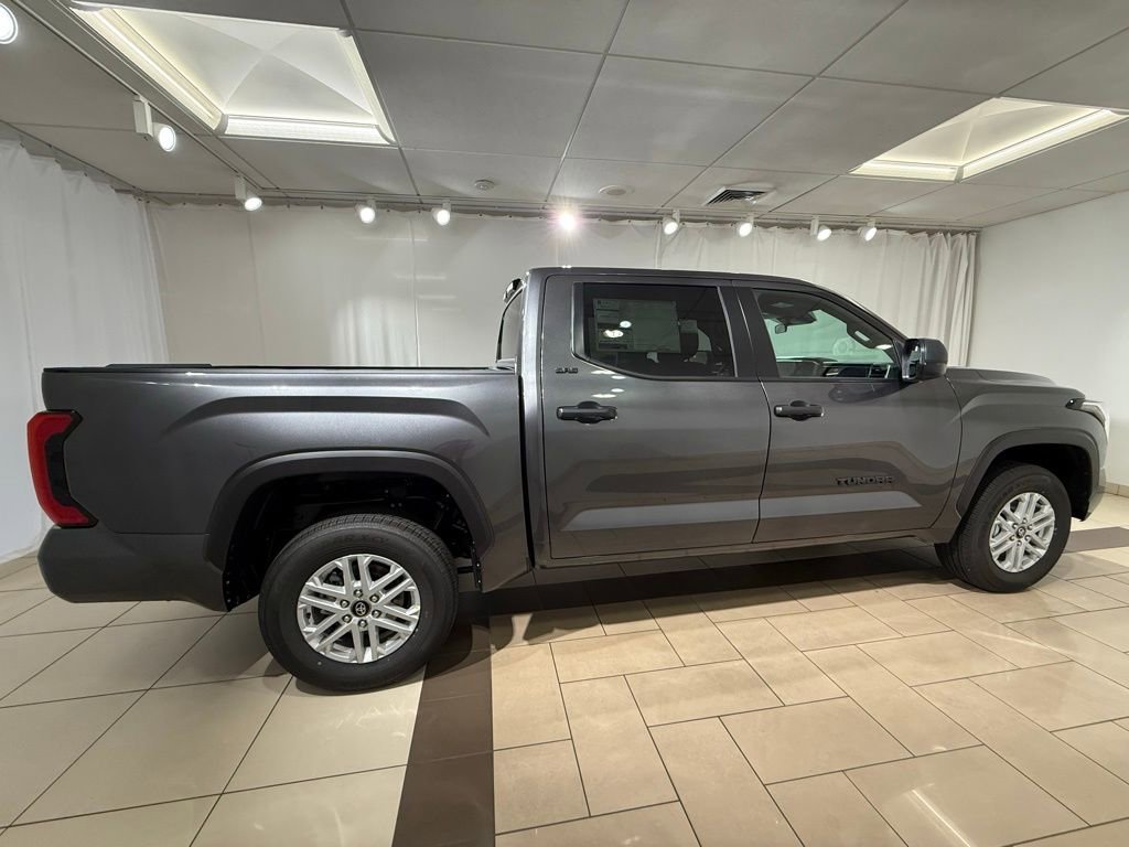 New 2026 Toyota Tundra SR5 image 6