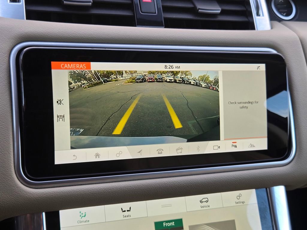 Used 2020 Land Rover Range Rover Sport HSE image 18