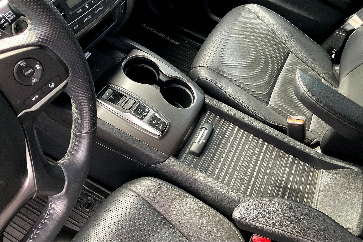 Used 2022 Honda Passport EX-L image 16