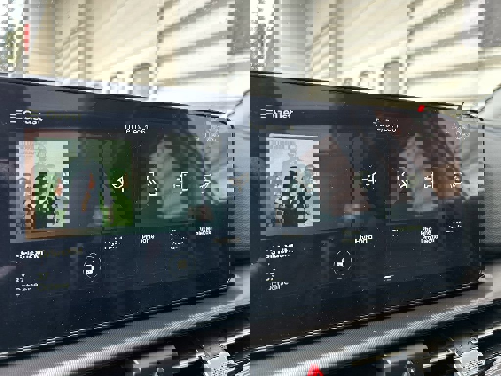 New 2026 Kia Sportage EX w/ EX Panoramic Sunroof Package image 20