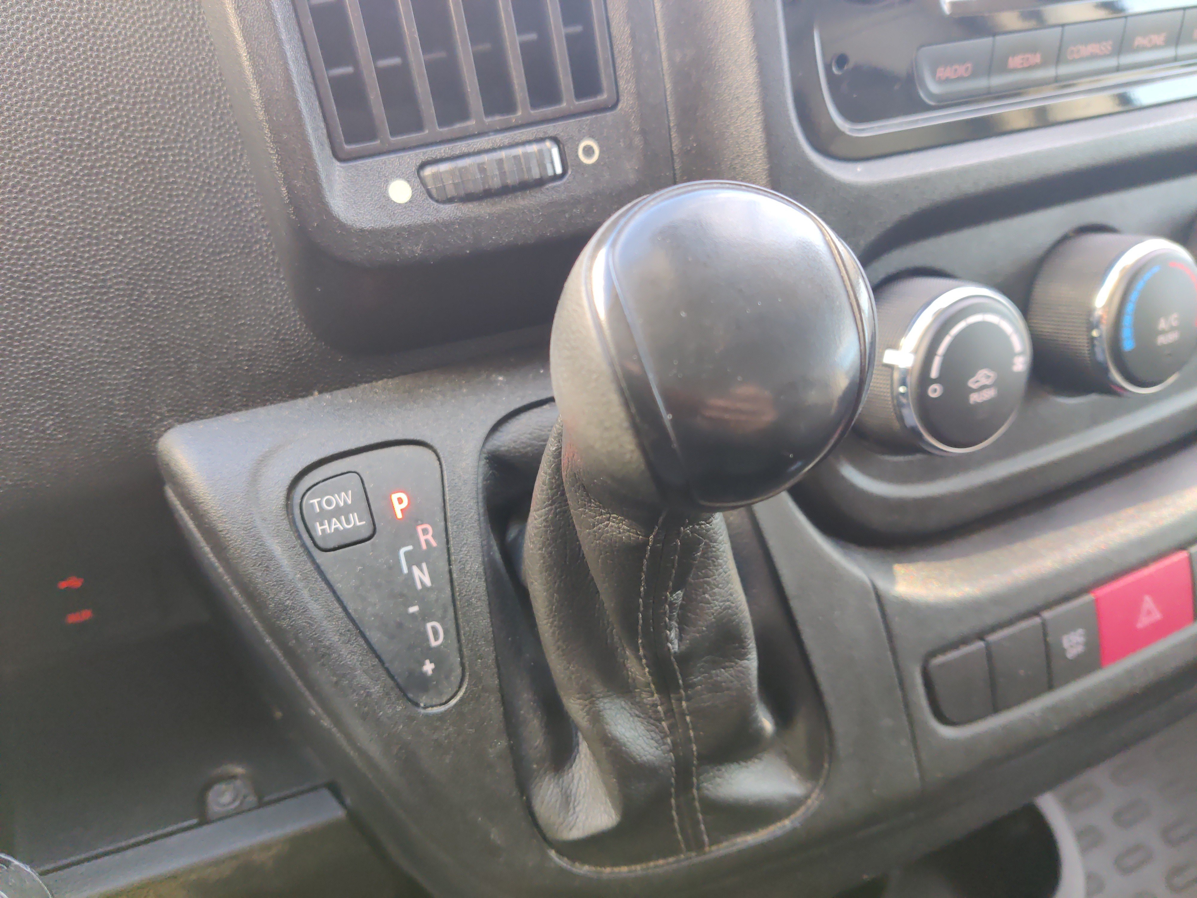 Used 2018 RAM ProMaster 2500 w/ Interior Convenience Group FWD image 21