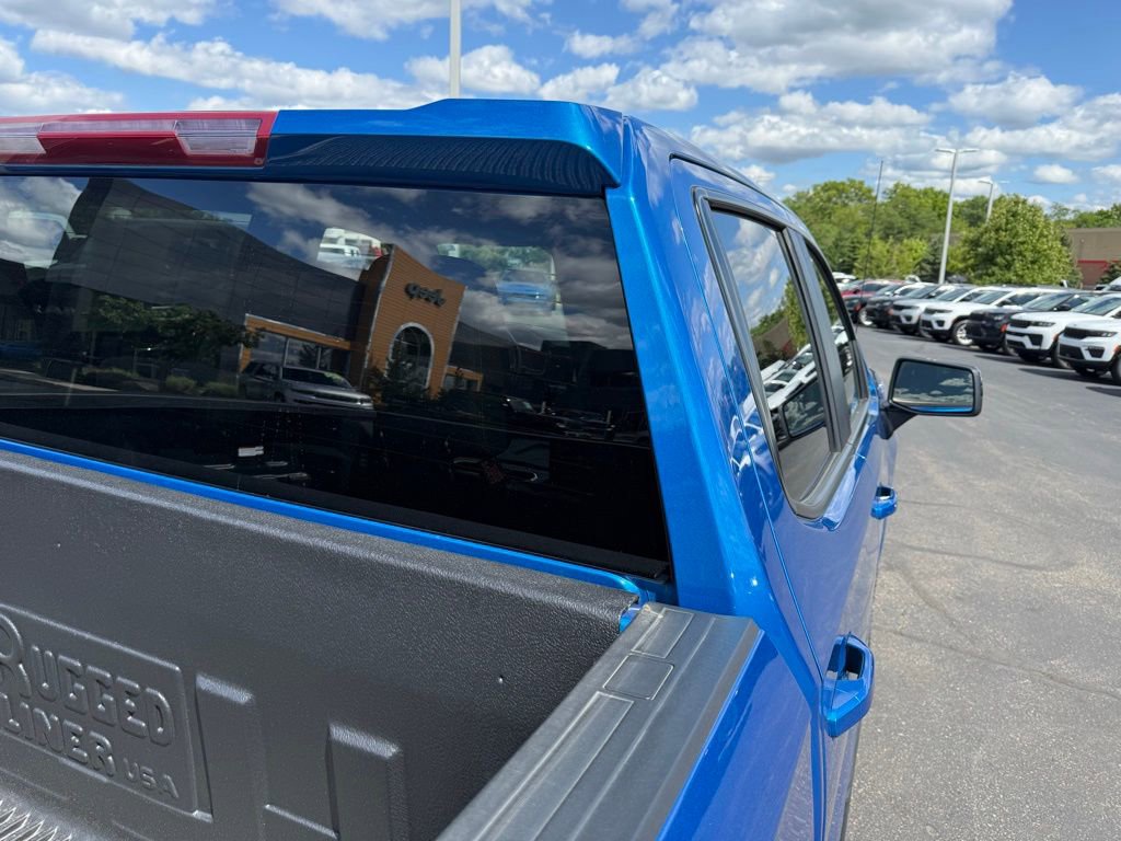 Used 2022 Chevrolet Silverado 1500 RST AWD/4WD image 11