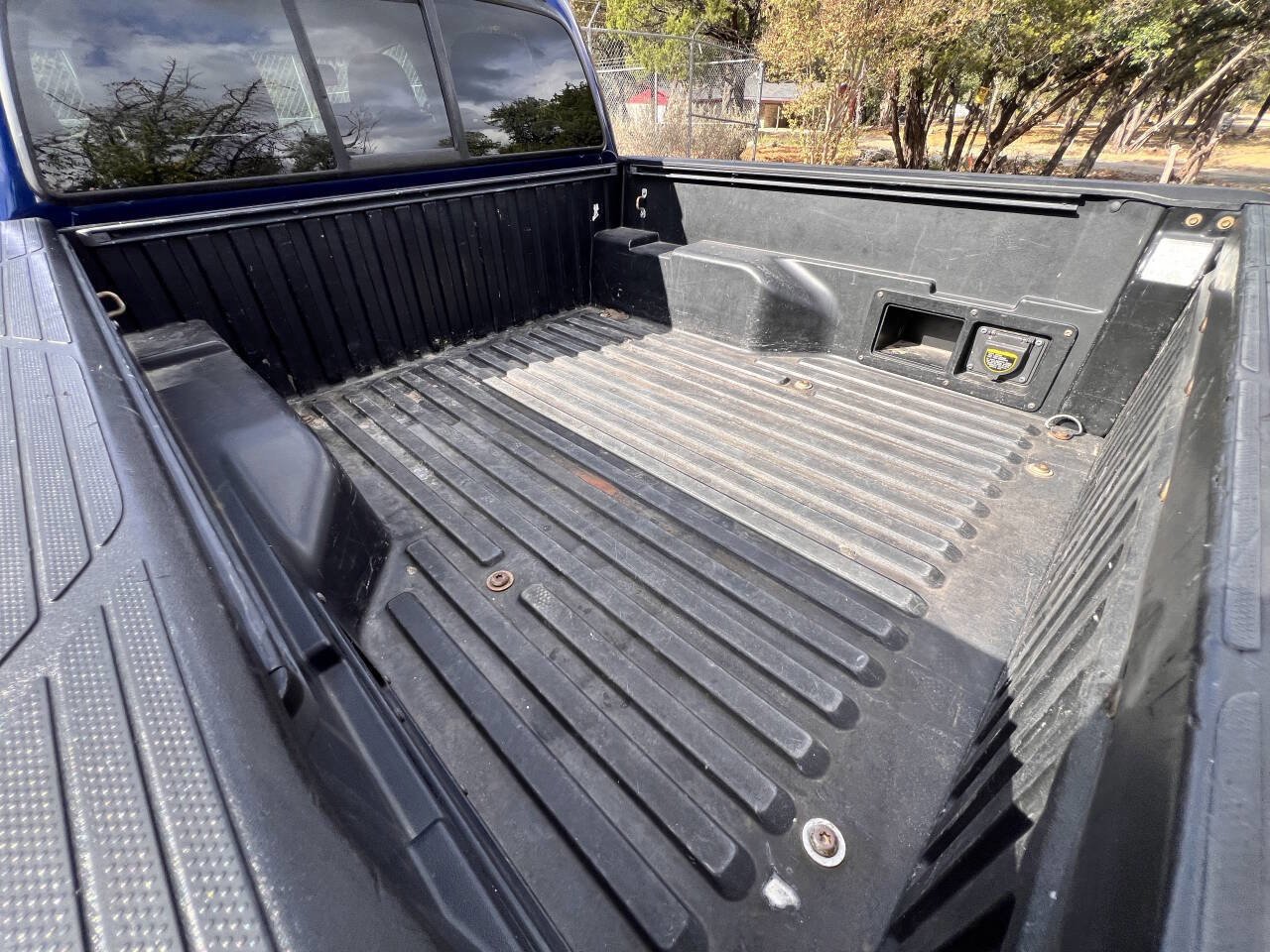 Used 2014 Toyota Tacoma PreRunner w/ TRD Sport Package image 30