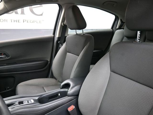 Used 2019 Honda HR-V LX image 16