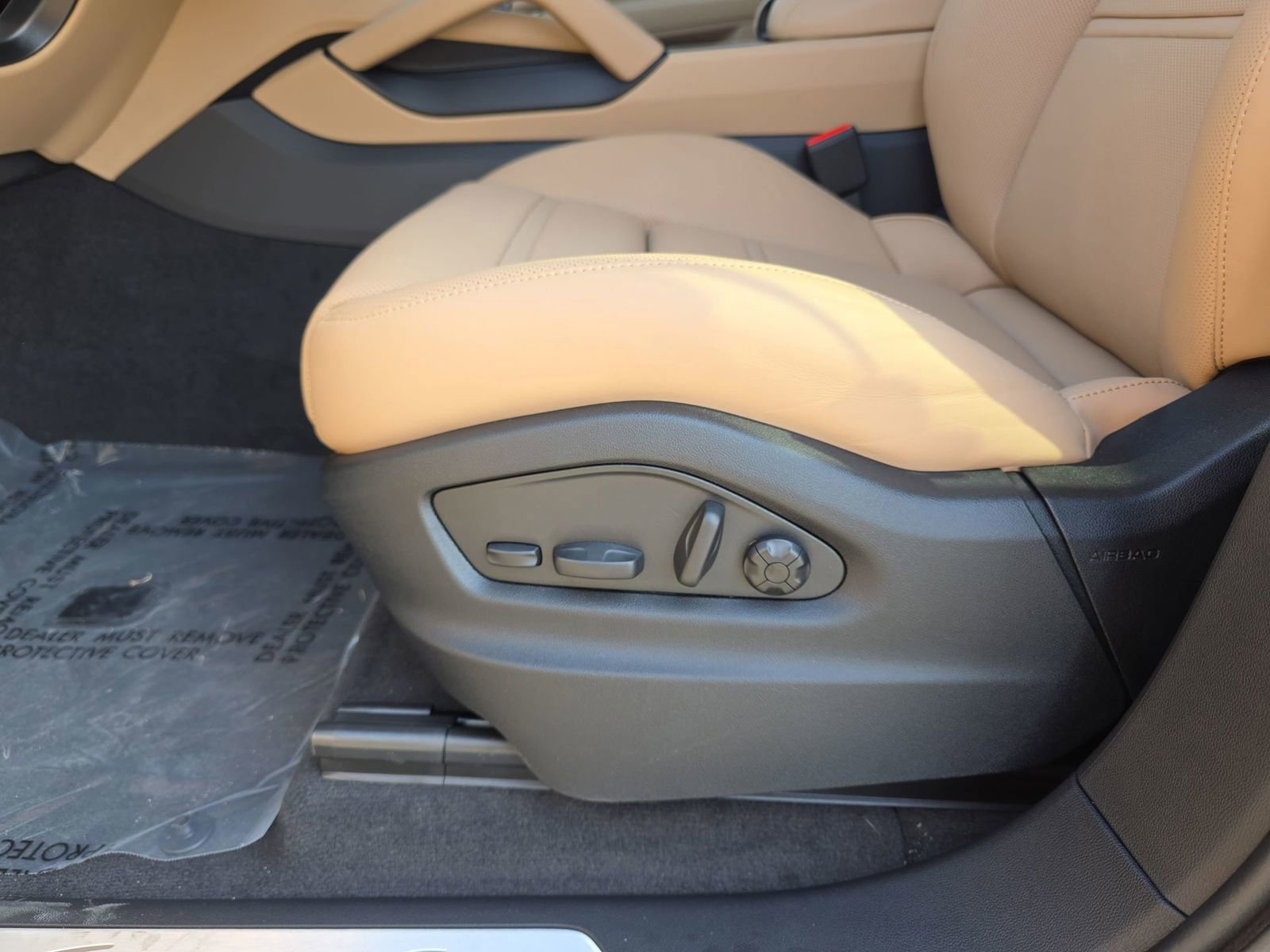 New 2026 Porsche Cayenne S AWD/4WD image 22
