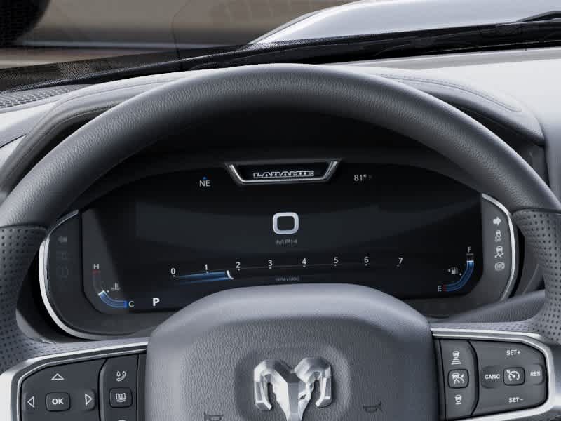 New 2027 RAM 2500 Laramie AWD/4WD image 17