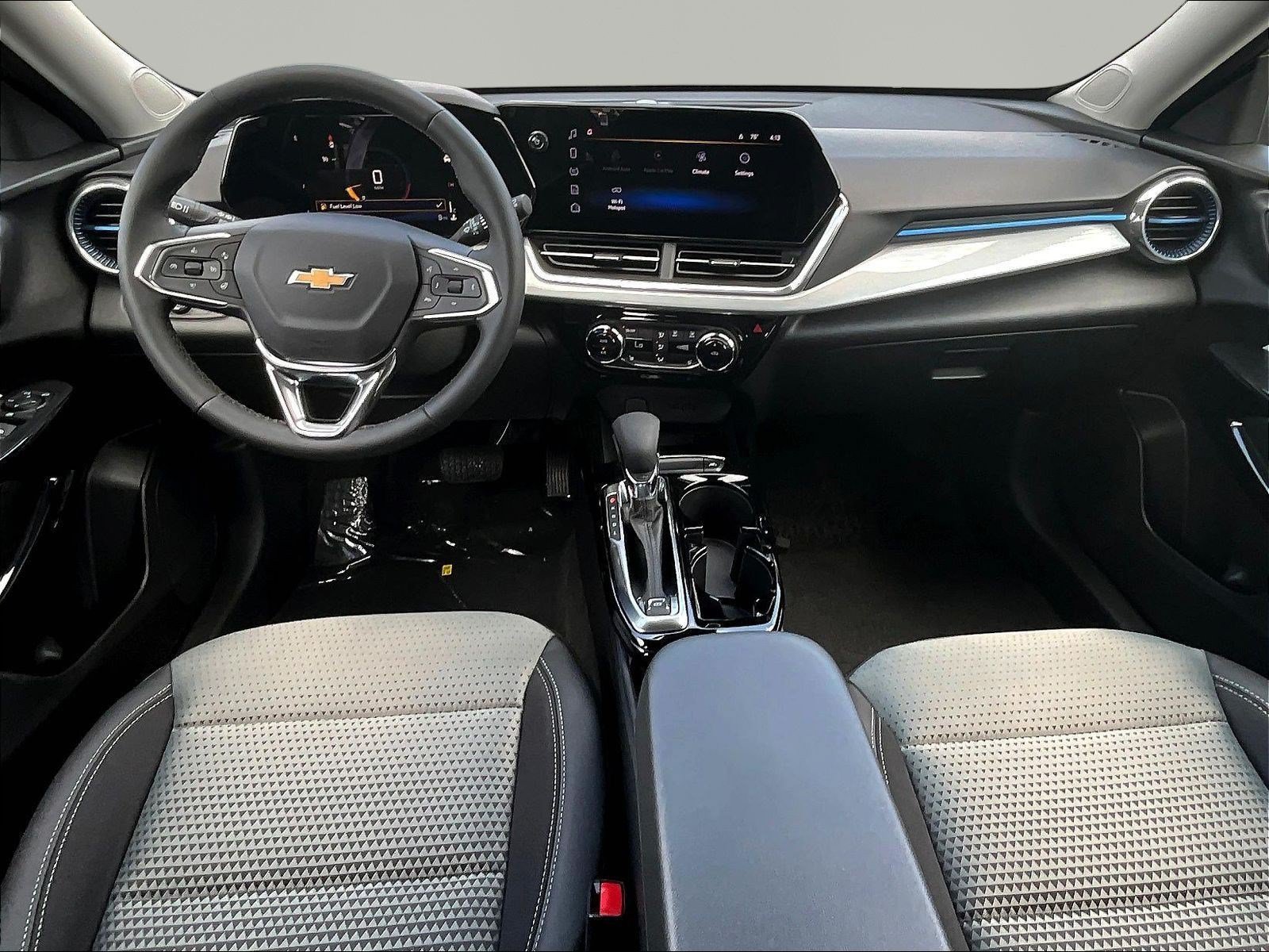 New 2026 Chevrolet Trax LT w/ Sunroof Package FWD image 10