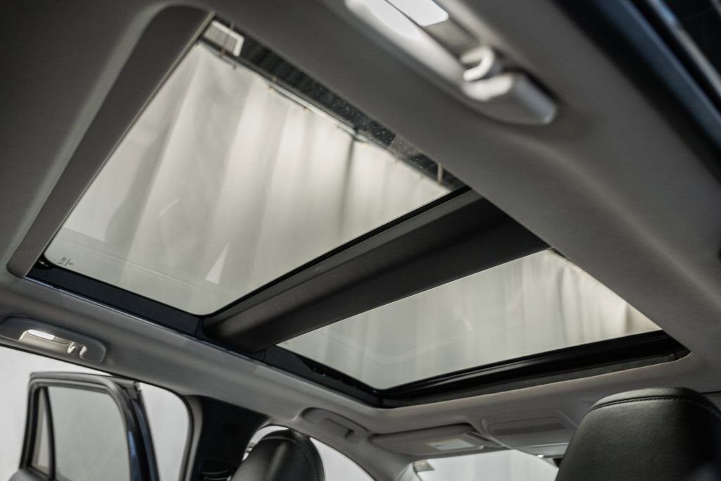 Used 2025 MAZDA CX-50 AWD 2.5 S w/ Premium Package image 41