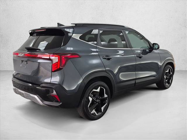 Used 2026 Kia Seltos EX FWD image 5