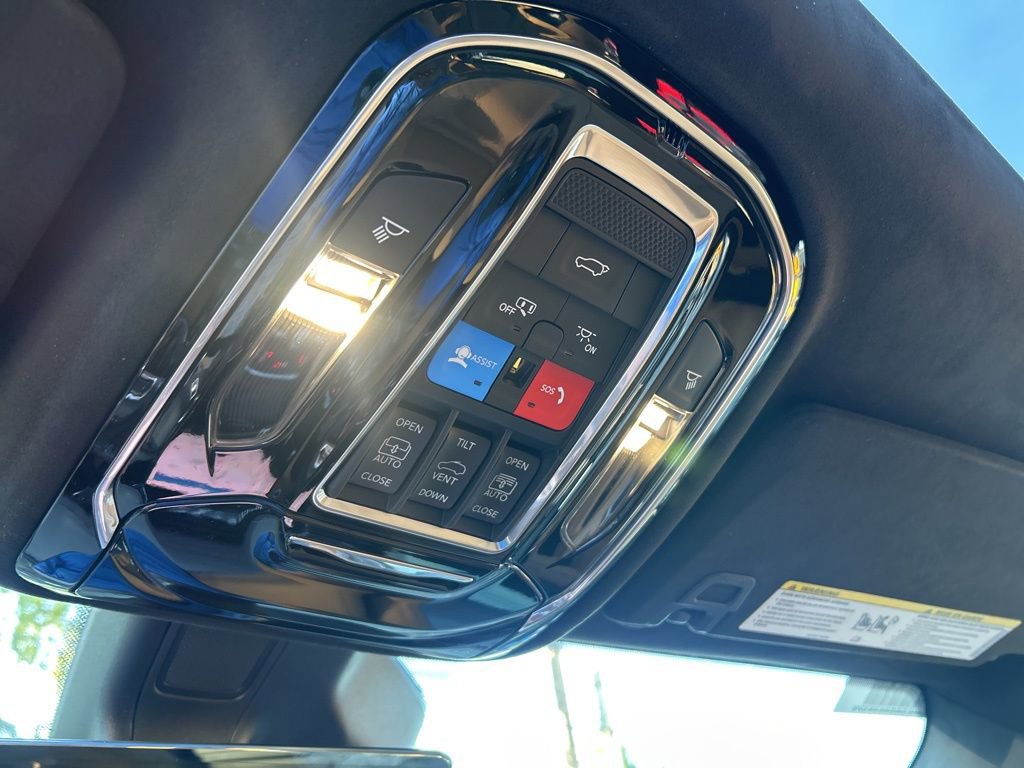 New 2025 Jeep Grand Cherokee Summit w/ Adv Protech Group IV image 47