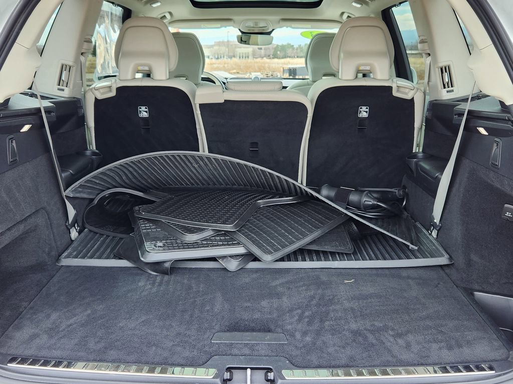 Used 2023 Volvo XC90 T8 Ultimate image 13