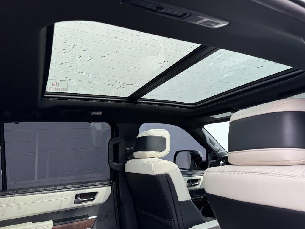 Used 2024 Toyota Sequoia Capstone image 11