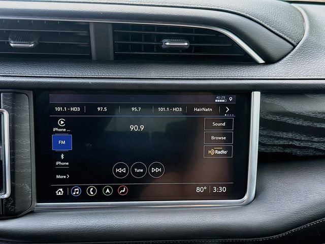 Used 2021 GMC Yukon Denali w/ Denali Premium Package AWD/4WD image 16
