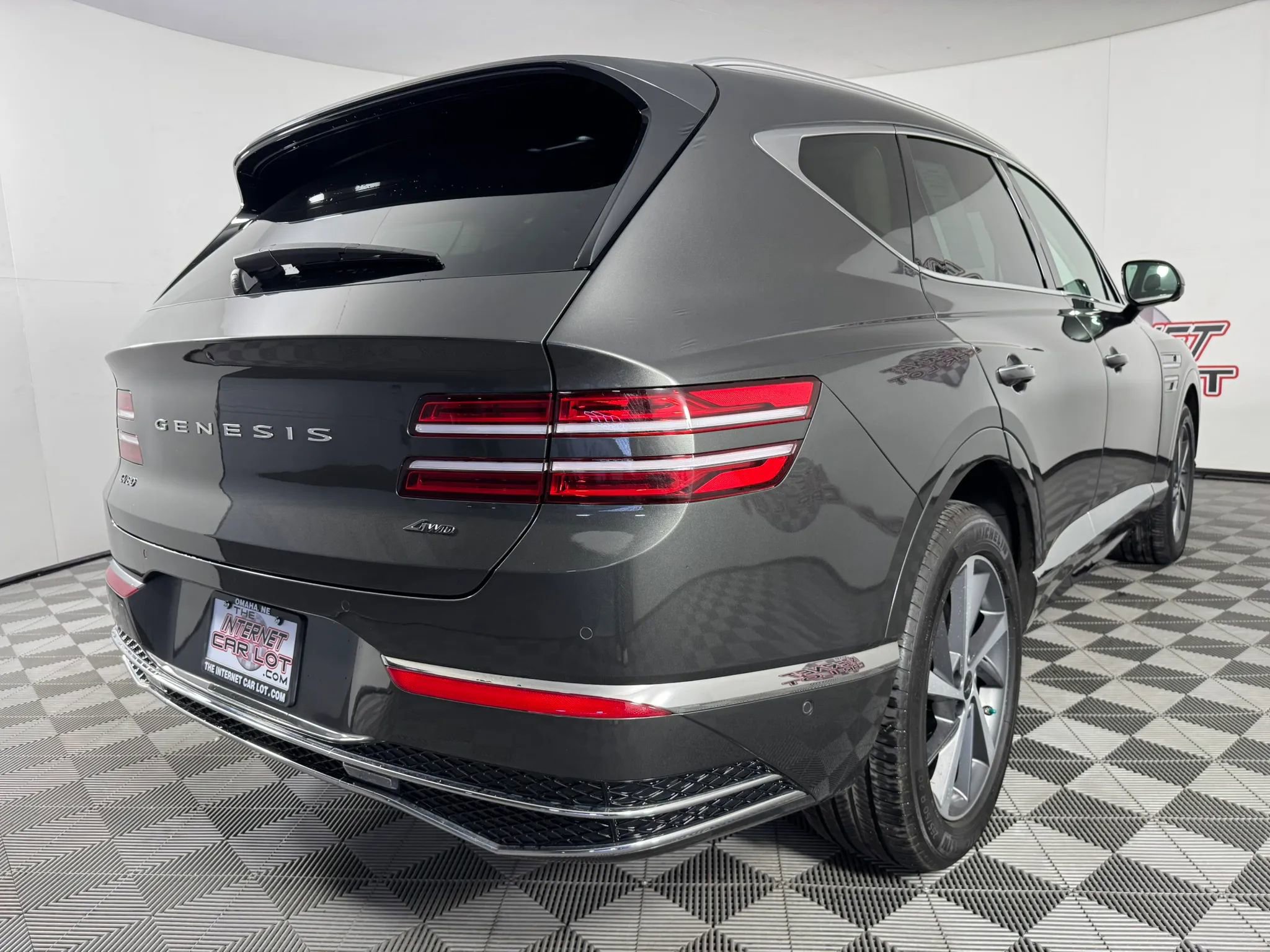 Used 2025 Genesis GV80 2.5T Advanced AWD/4WD image 32