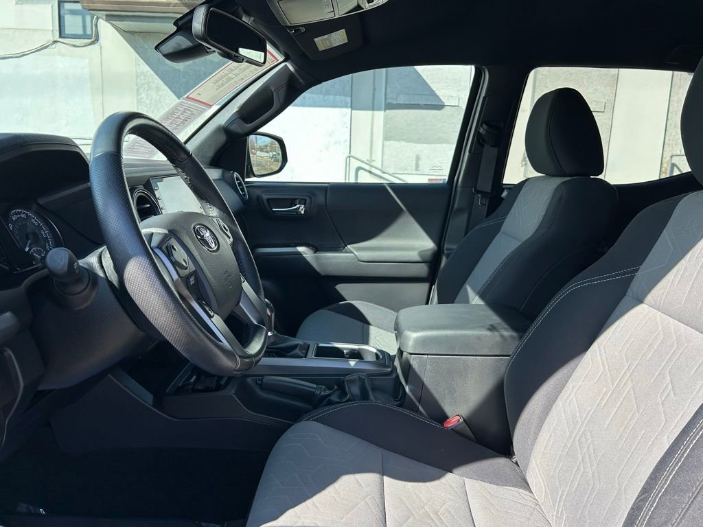 Certified 2022 Toyota Tacoma TRD Sport w/ Black Out Package (TMS) AWD/4WD image 10