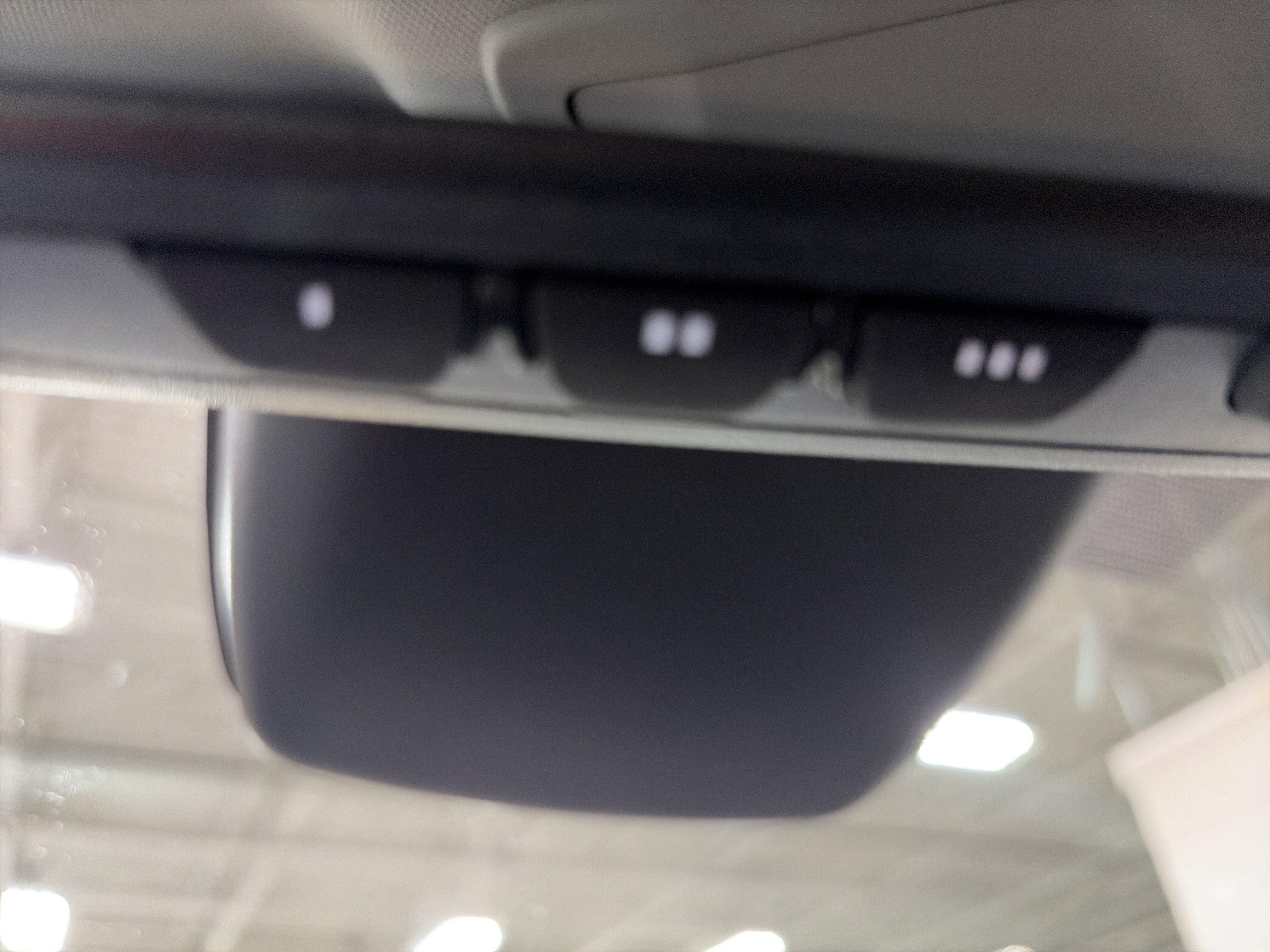 Used 2023 Toyota Highlander XLE image 22