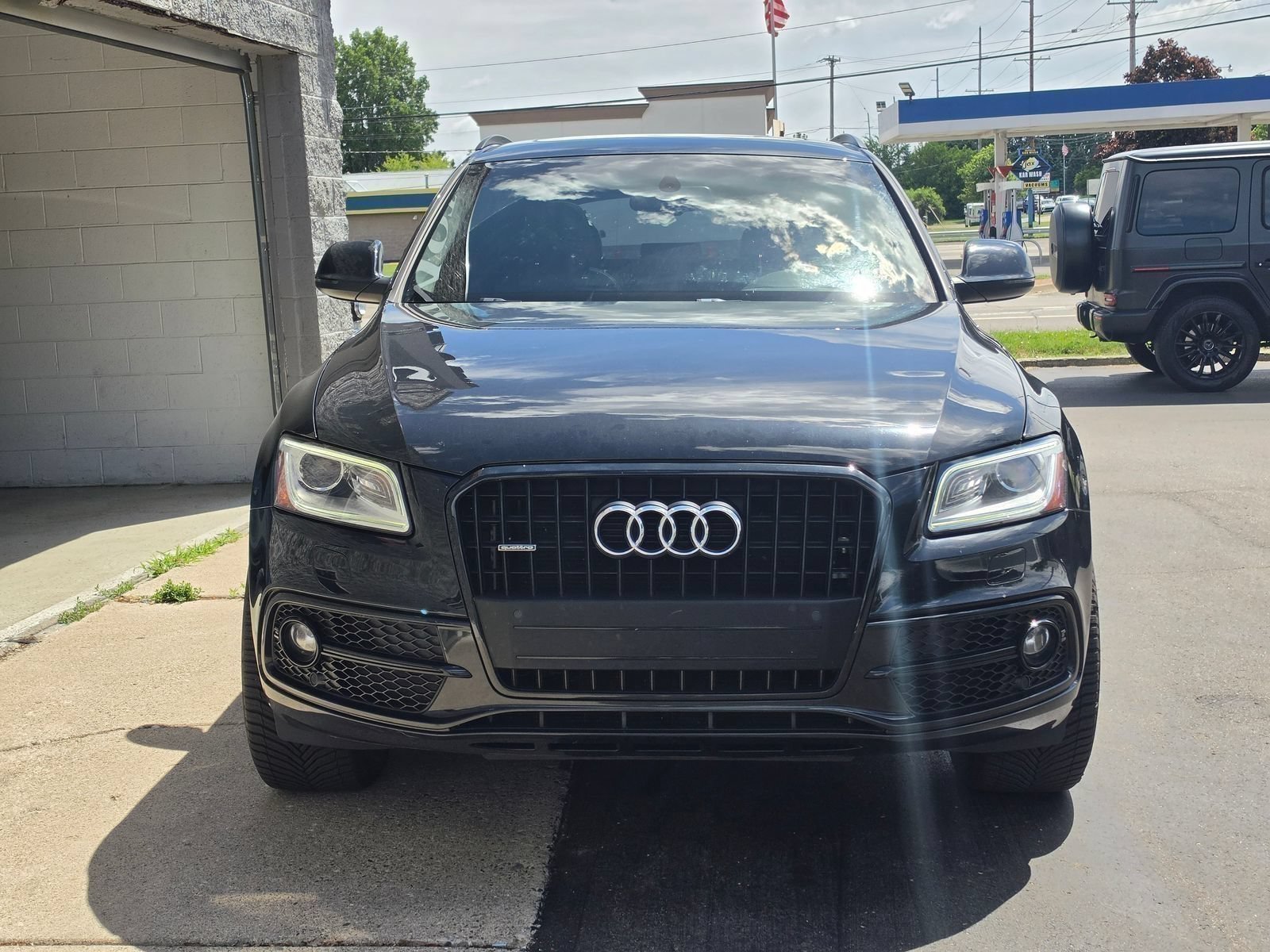 Used 2014 Audi Q5 3.0T Prestige AWD/4WD image 2