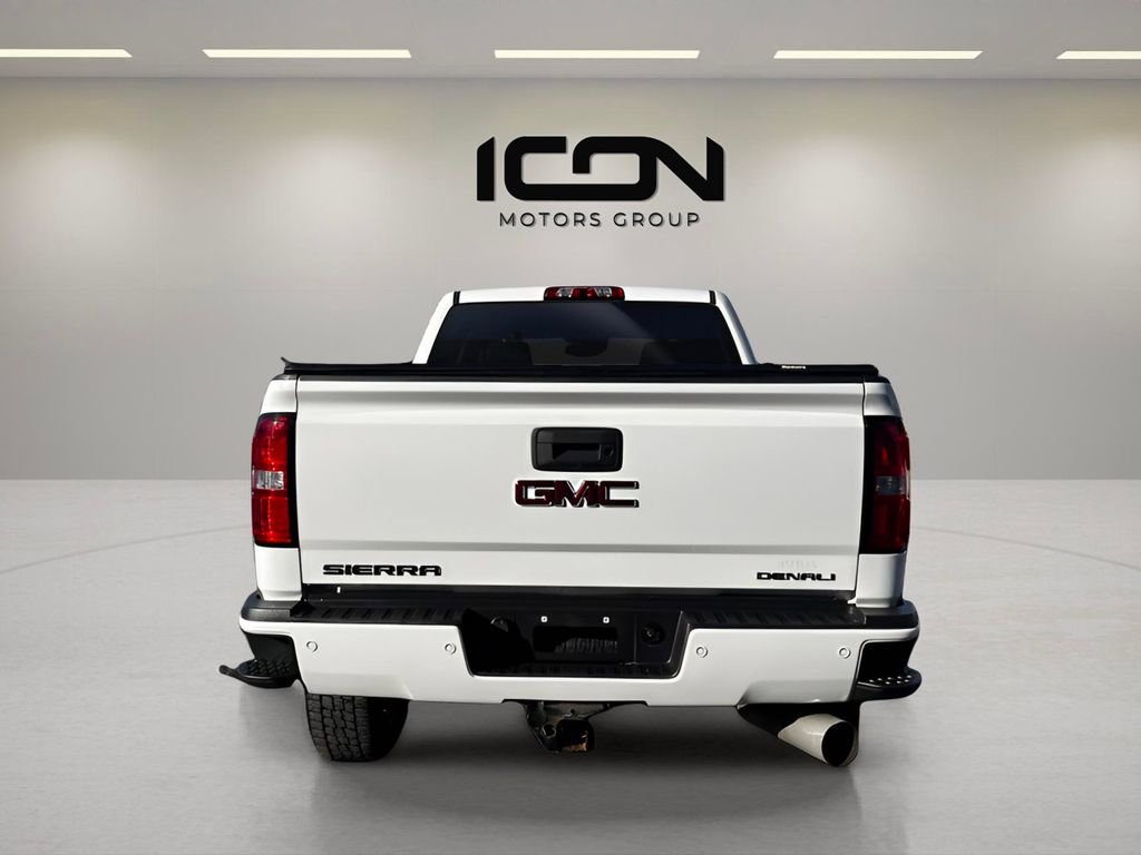 Used 2019 GMC Sierra 2500 Denali w/ Duramax Plus Package image 4