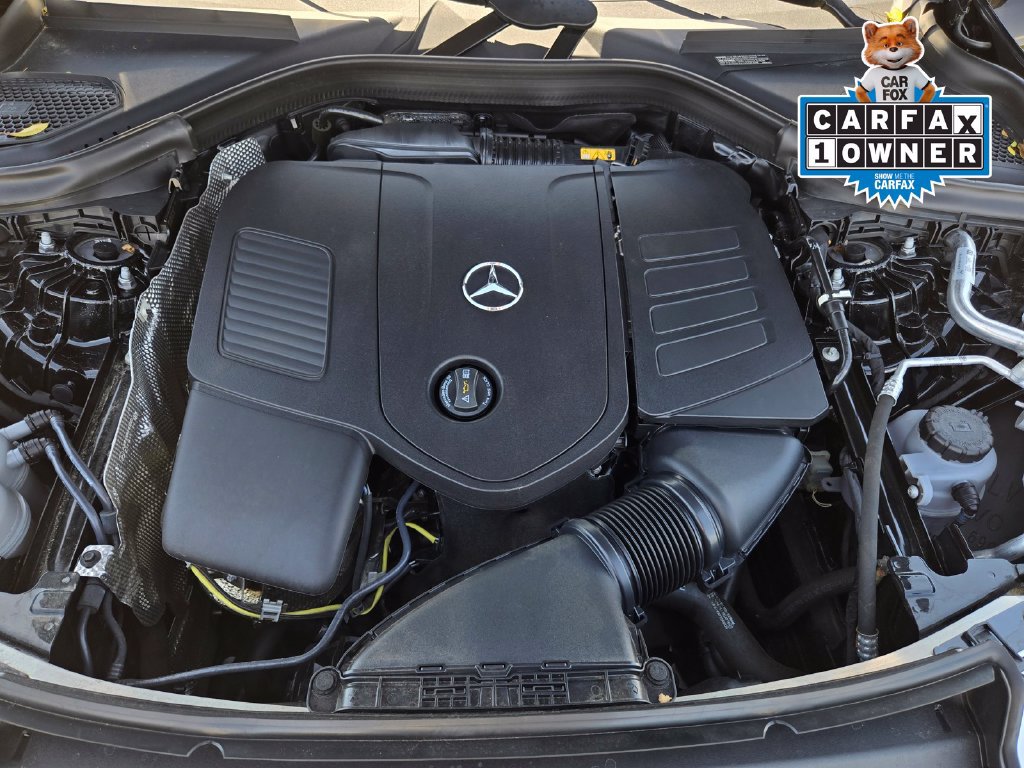 Used 2024 Mercedes-Benz GLC 300 w/ AMG Line image 32