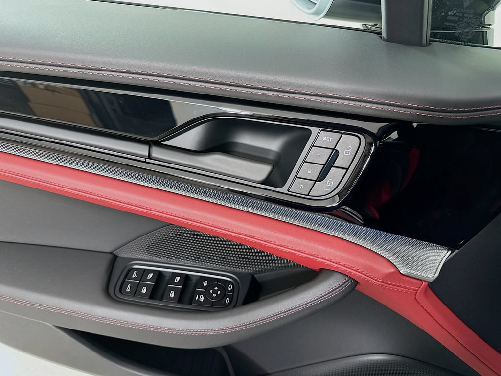 New 2026 Porsche Panamera 4 AWD/4WD image 20