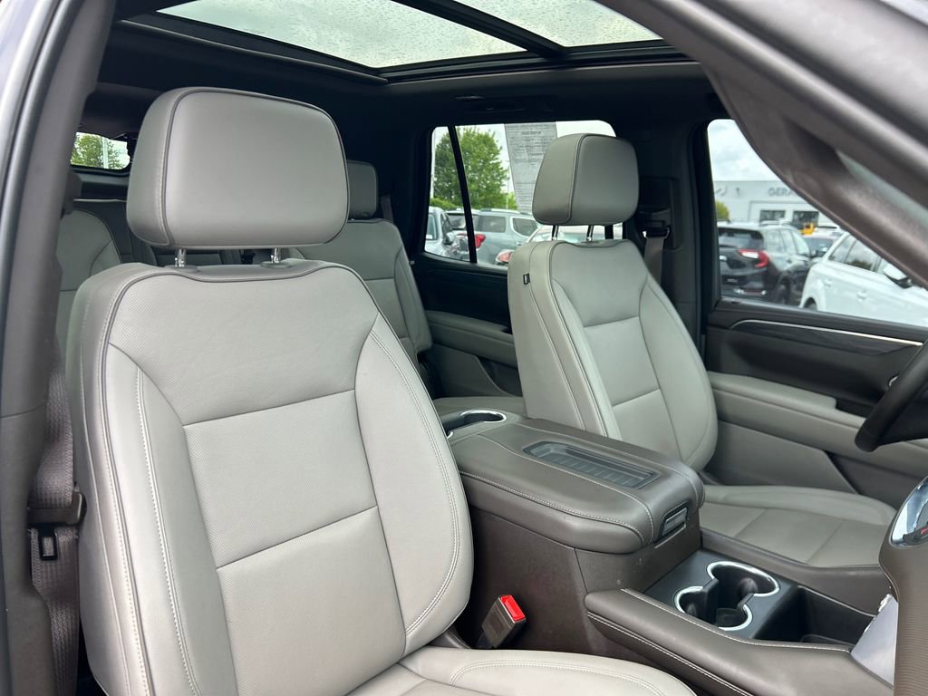 Certified 2023 GMC Yukon SLT w/ SLT Premium Package AWD/4WD image 42