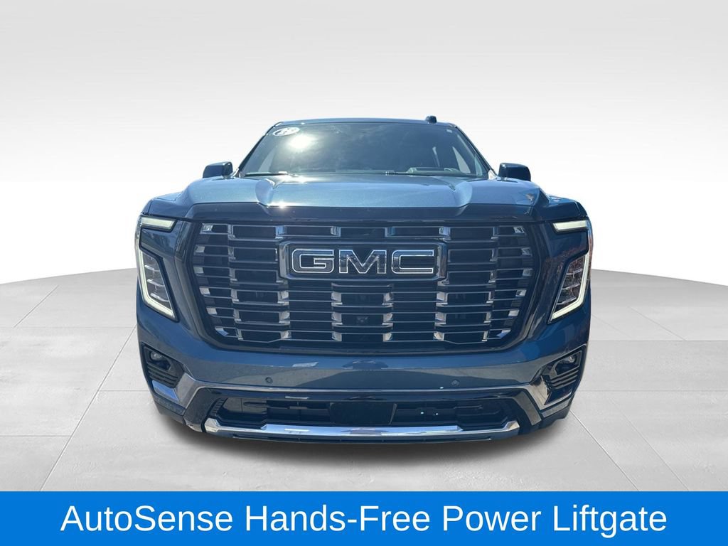 Used 2025 GMC Yukon XL Denali Ultimate w/ LPO, Floor Liner Package AWD/4WD image 5