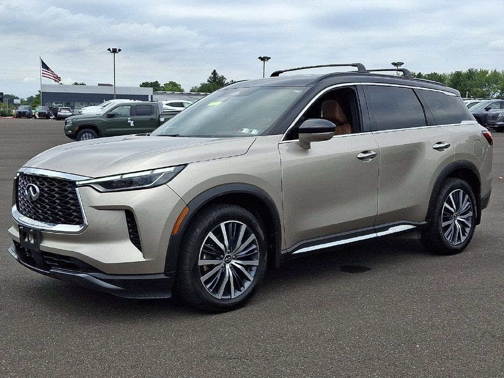 Used 2023 INFINITI QX60 Autograph w/ Cargo Package AWD/4WD image 3