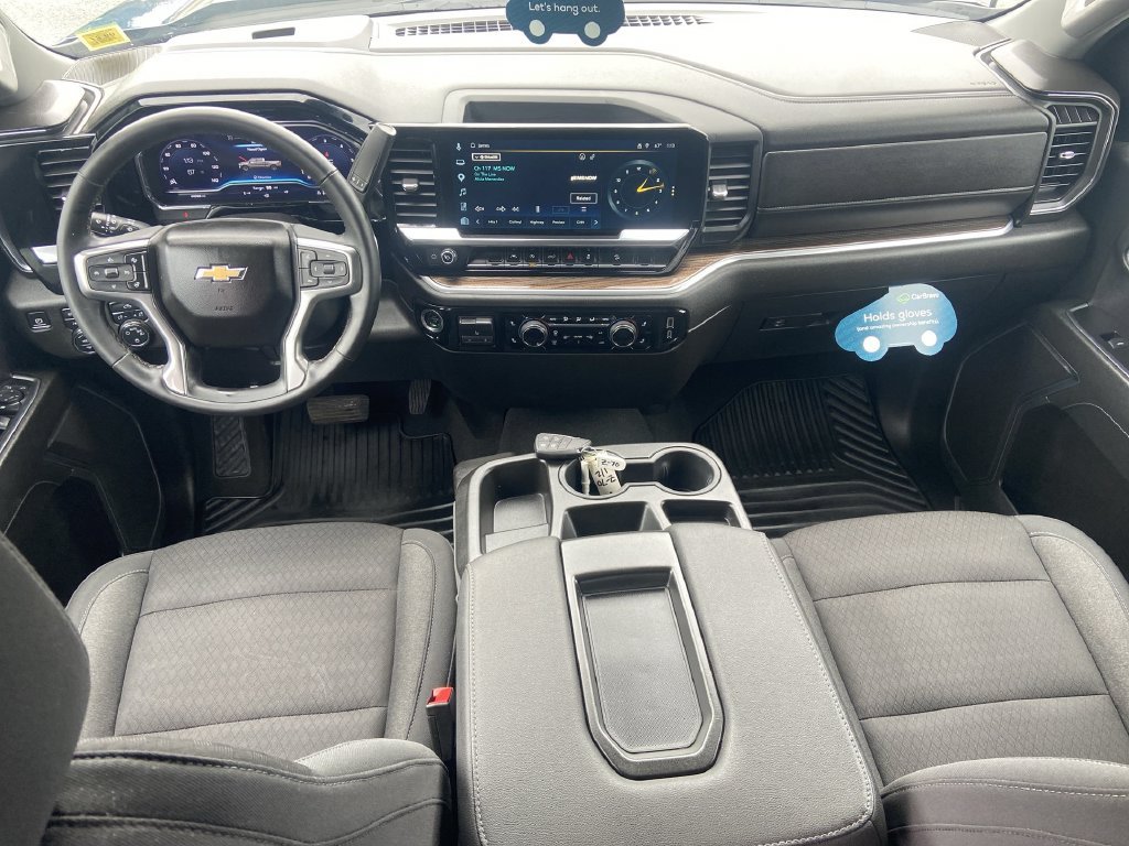 Certified 2024 Chevrolet Silverado 1500 LT w/ Z71 Off-Road Package AWD/4WD image 20