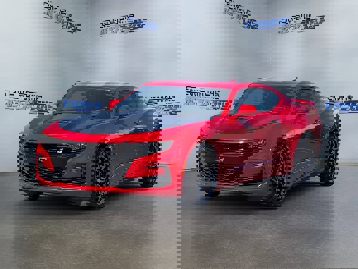 Used 2019 Chevrolet Camaro SS image 9