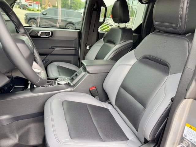 Used 2024 Ford Bronco Big Bend AWD/4WD image 13