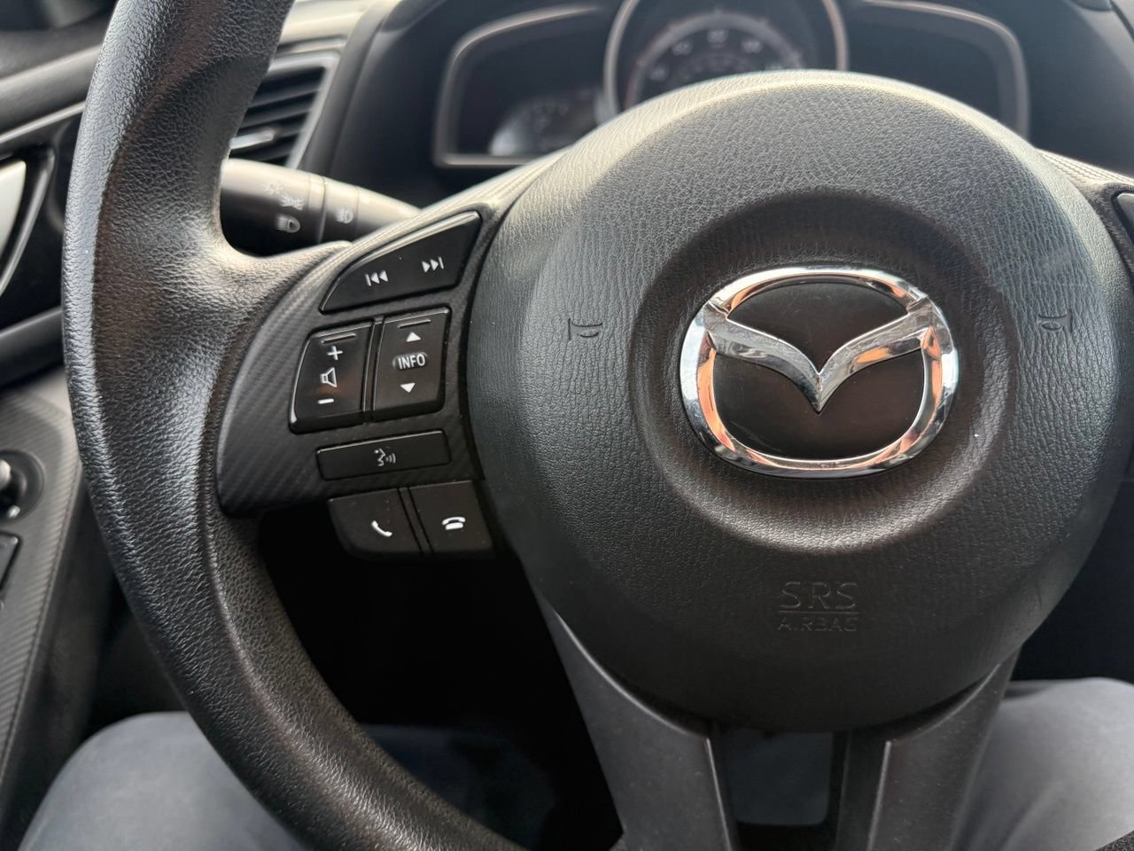 Used 2014 MAZDA MAZDA3 i Sport FWD image 19